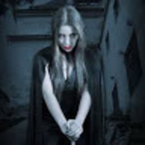 Meet your Posher, Yásmin